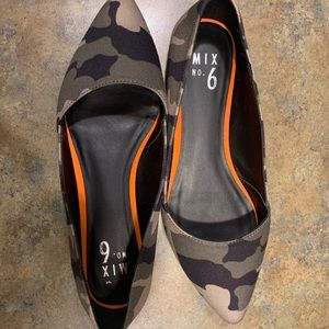 Brand New never worn Mix No 6 camp shoes